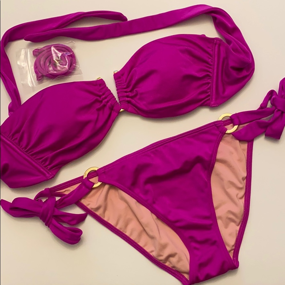Victoria’s Secret Bikini Fuchsia w Gold Details